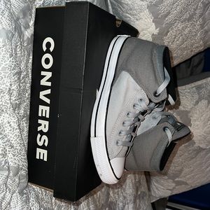 Converse size 8.5 brand new